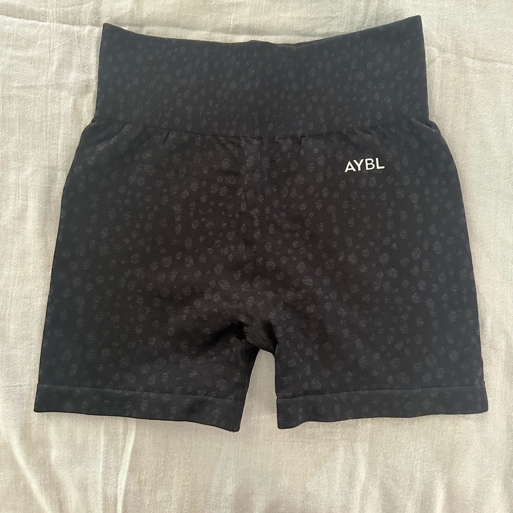 AYBL Evolve speckle shorts S